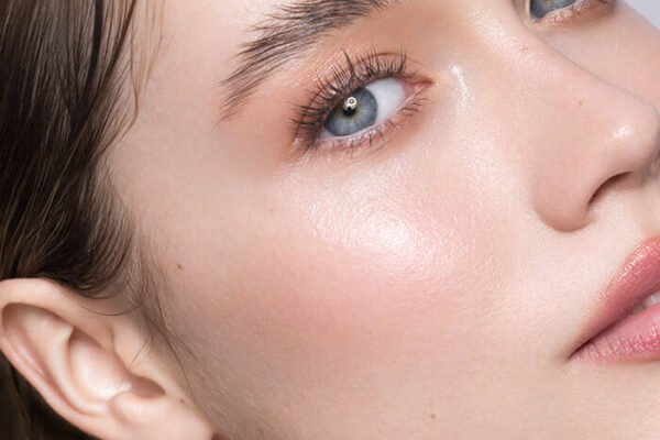 20 Makeup Looks for Fair Skin That Turn Heads Without Trying Too Hard